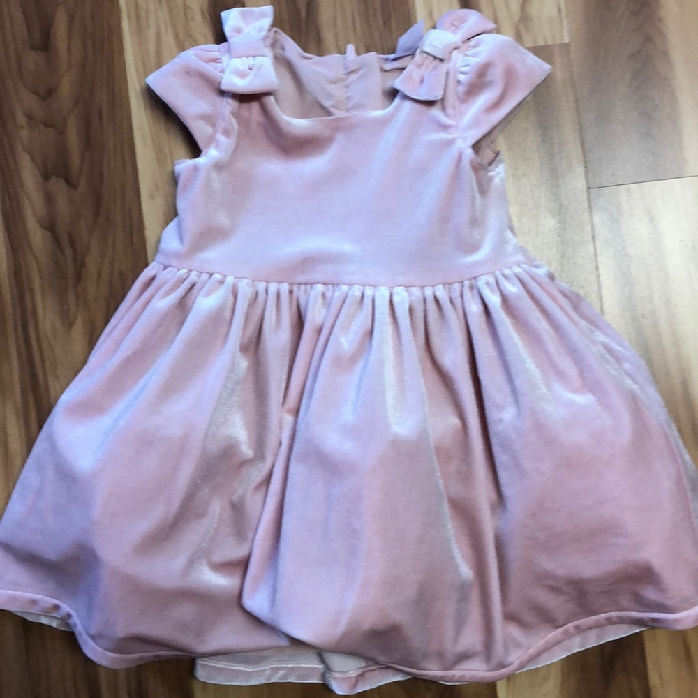 9 months Pink Carter’s like velvet dress